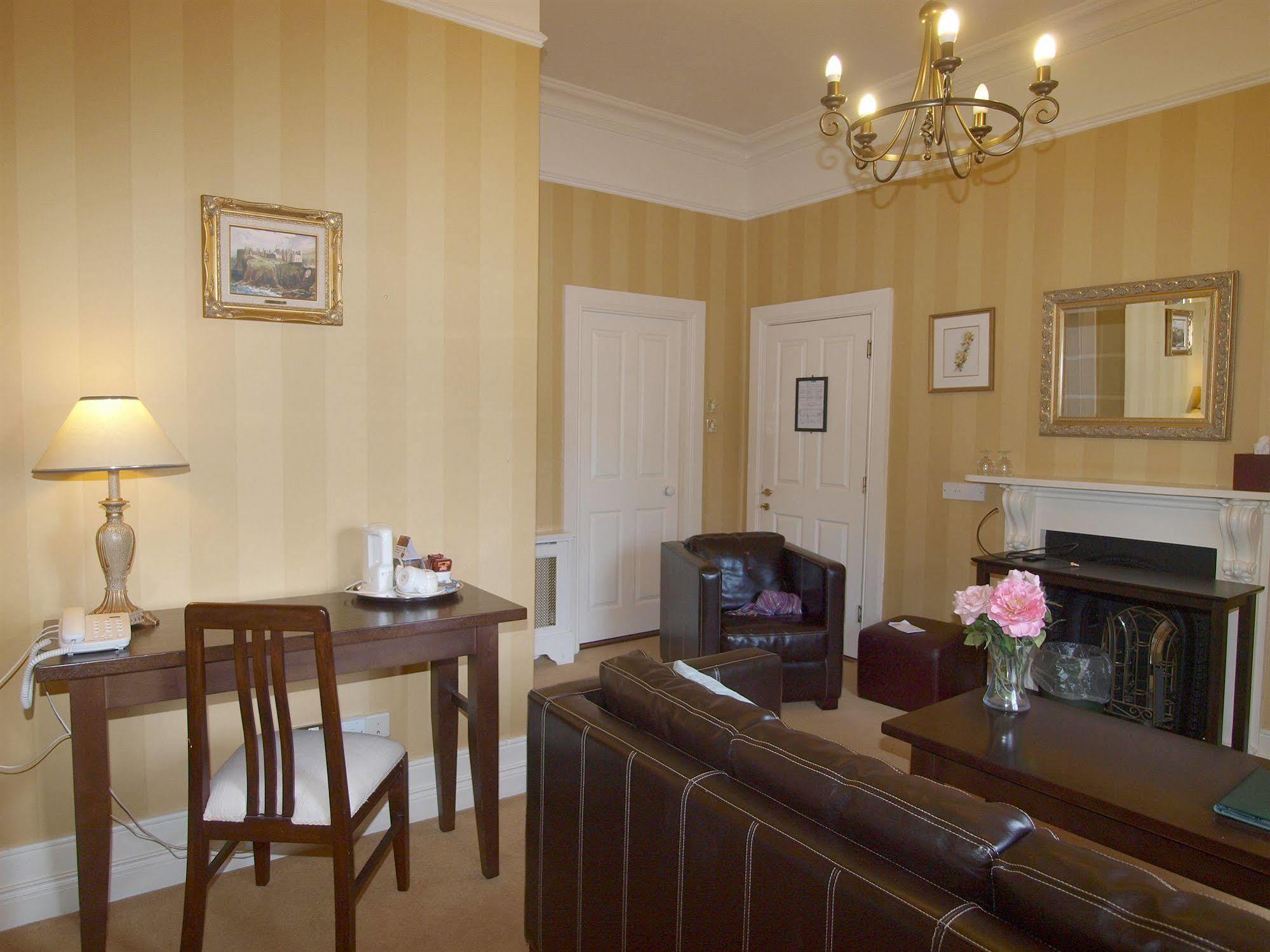 Gleeson'S Restaurant & Rooms Roscommon Eksteriør bilde